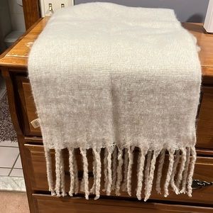 Extra wide off white scarf